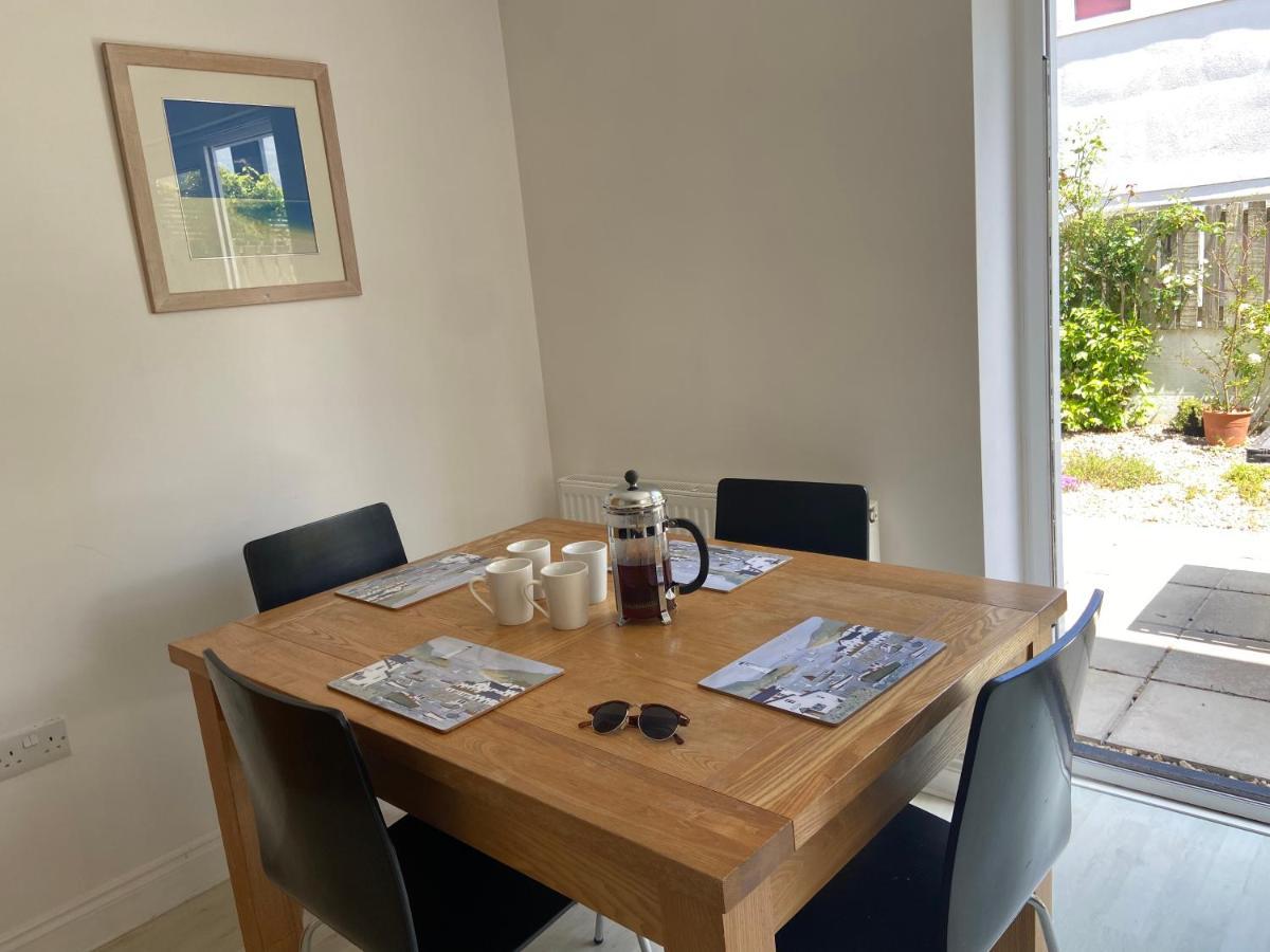 Above The Bay - Enclosed Garden With Parking Apartment *