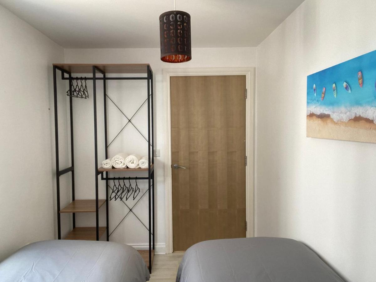 Apartment Above The Bay - Enclosed Garden With Parking